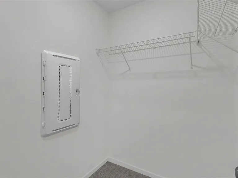 2424 Bevel Ln — Photo 24