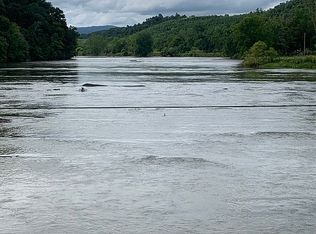 1347 Farmers Fish Camp Rd, Sparta, NC 28675