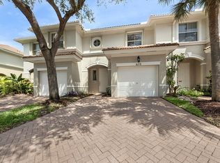 6118 Seminole Gardens Cir, Riviera Beach, FL 33418