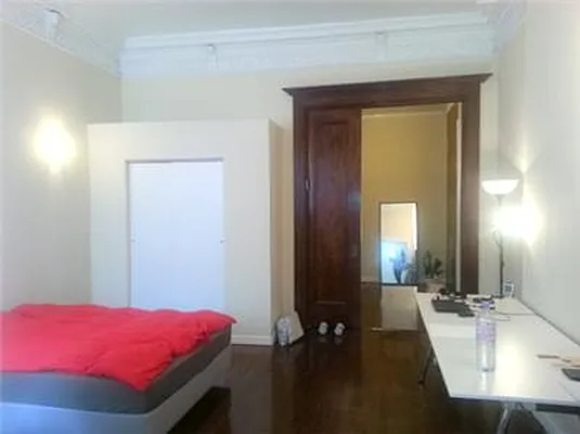 Rented by Living New York | media 40