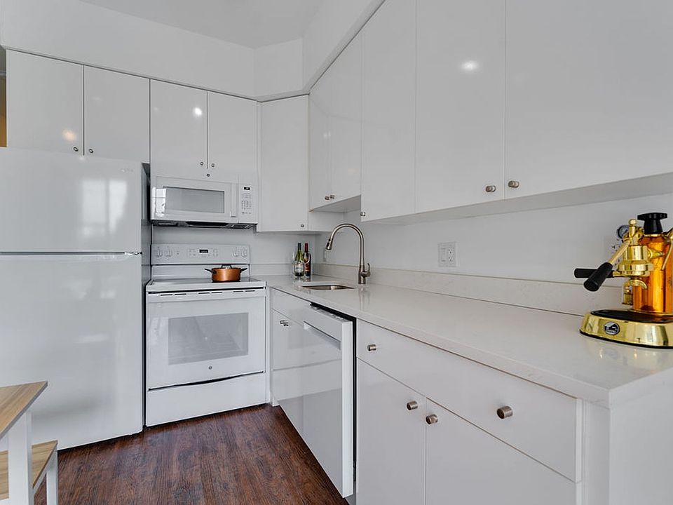 1st image of 253 Academy St