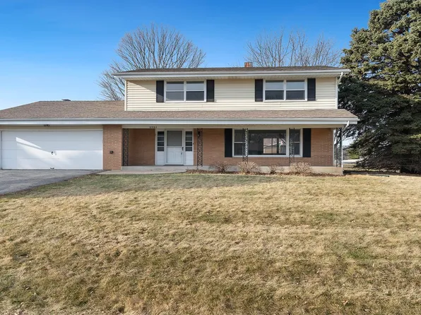 3902 Lemans Dr, Rockford, IL 61101