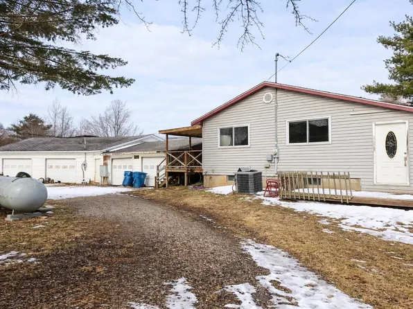6819 N Flock Rd, Beaverton, MI 48612
