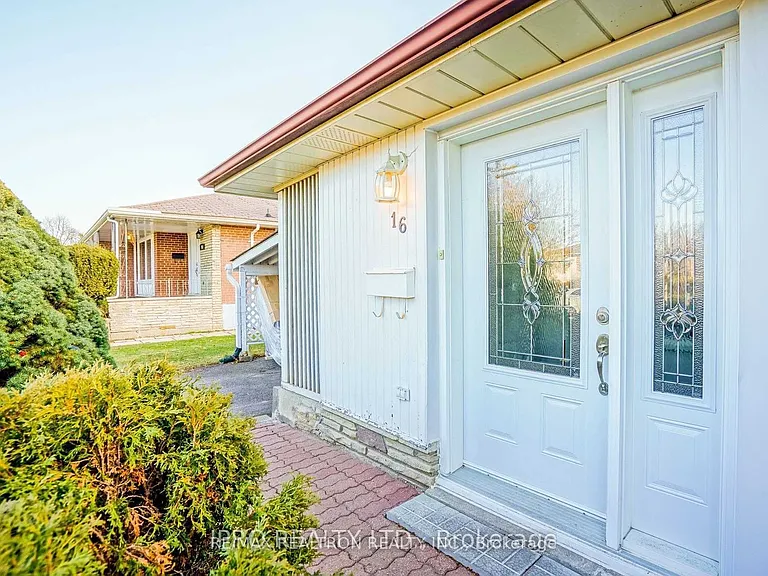 16 Cresthaven Dr — Photo 5