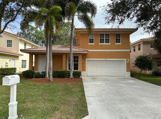 6675 Eagle Ridge Dr, Greenacres, FL 33413