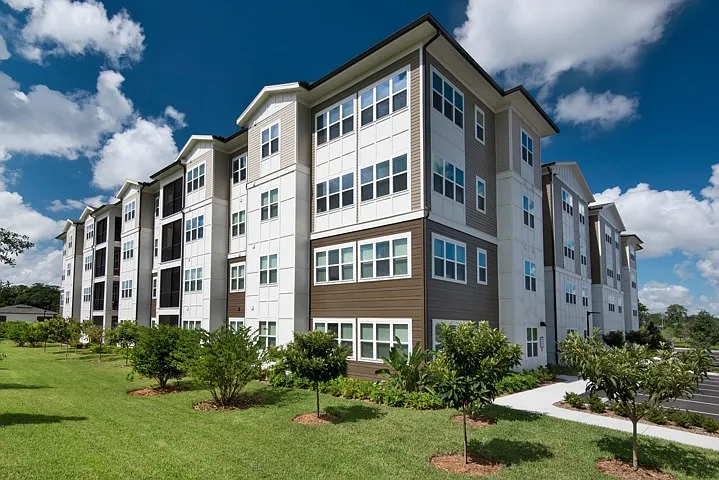 Integra Lakes — Photo 37