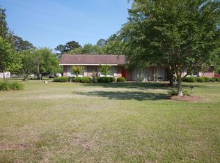 204 McCrea Ave, Alma, GA 31510