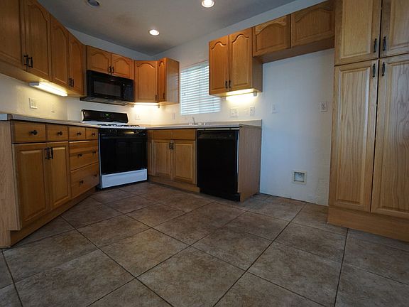 2nd image of 1337 Naranca Ave