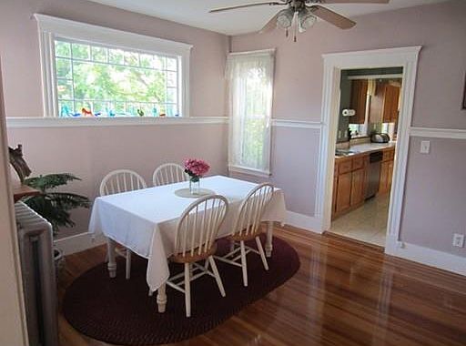 1st image of 28 Beckett St #2