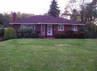 16 Spring Dr, Monessen, PA 15062
