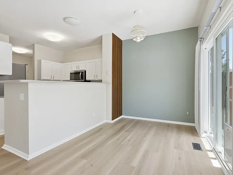 241 N Quari St — Photo 9