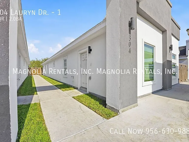 304 Lauryn Dr #1 — Photo 2
