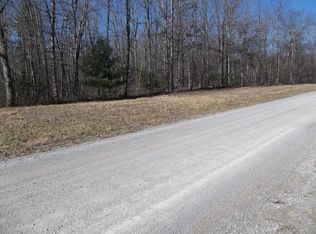 Lou Rd, Pikeville, TN 37367