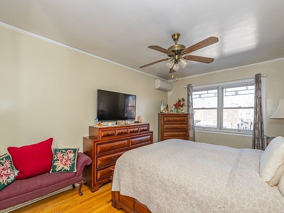 5th image of 24-21 87th St