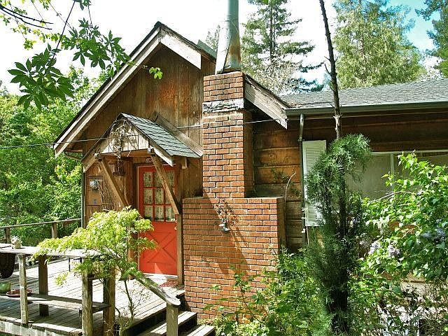 1st image of 415 Fairview Ave