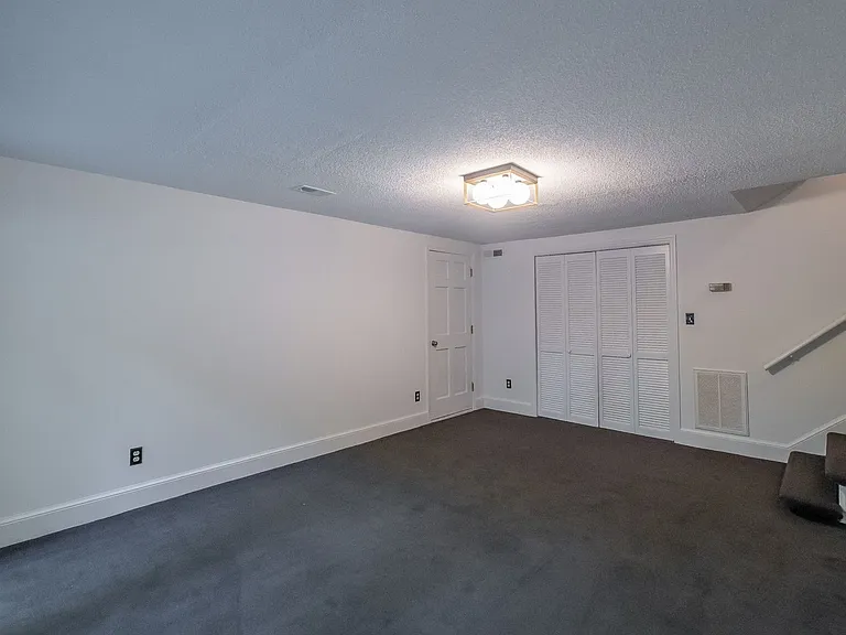 3917 Singletree Rd — Photo 63