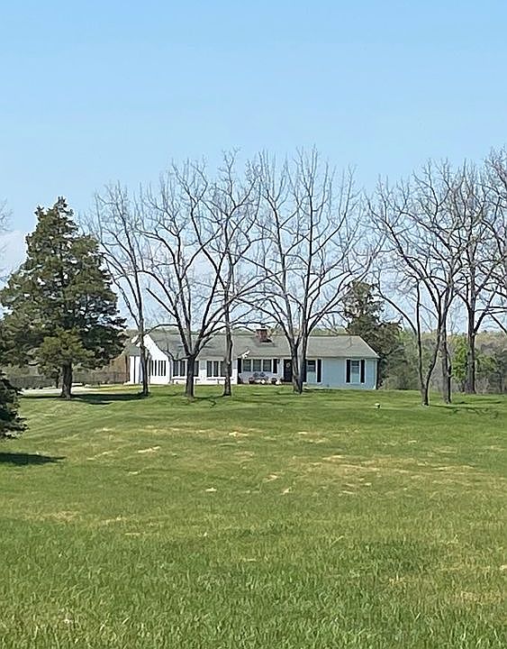 1st image of 12694 Apple Ln