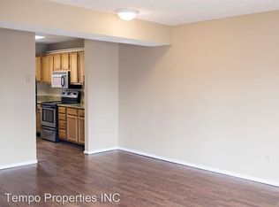 1724 E Hillside Dr, Bloomington, IN