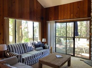 27721 Peninsula Dr, Lake Arrowhead, CA 92352