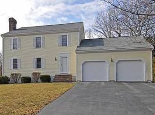 14 Storeybrook Dr, Newburyport, MA 01950