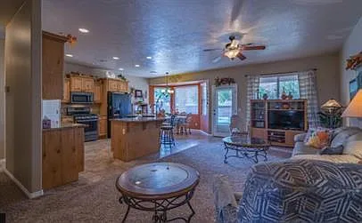 802 E 3540 South Cir — Photo 4