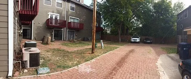 626 NW 8th St — Photo 21