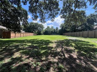 5106 Chamberlain Dr, New Orleans, LA 70122