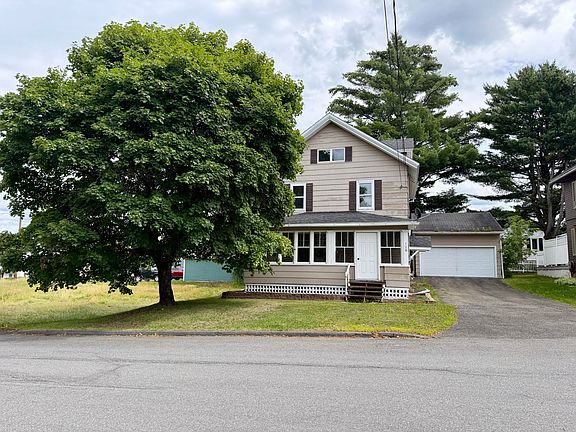 2nd image of 128 Fraser Avenue