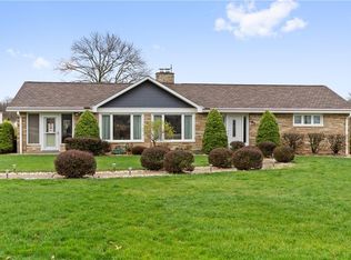 81 Beaver Grade Rd, Mc Kees Rocks, PA 15136