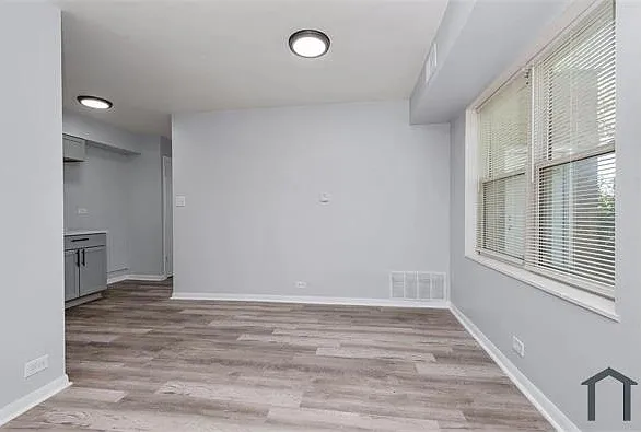 5338 S Kenneth Ave #1 — Photo 8