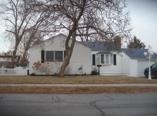 612 Goldenrod Ave, Bridgeport, CT 06606