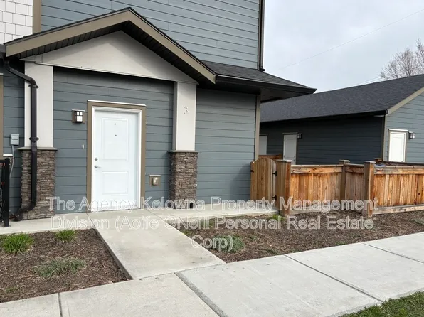 1001 Stockwell Ave Unit 3, Kelowna, BC V1Y 6W4