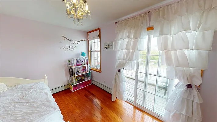 Sold by Remax Edge | media 17