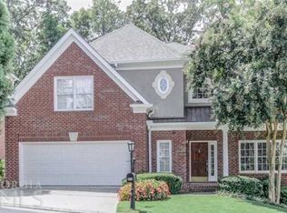 418 Brookview Cir, Sandy Springs, GA 30339