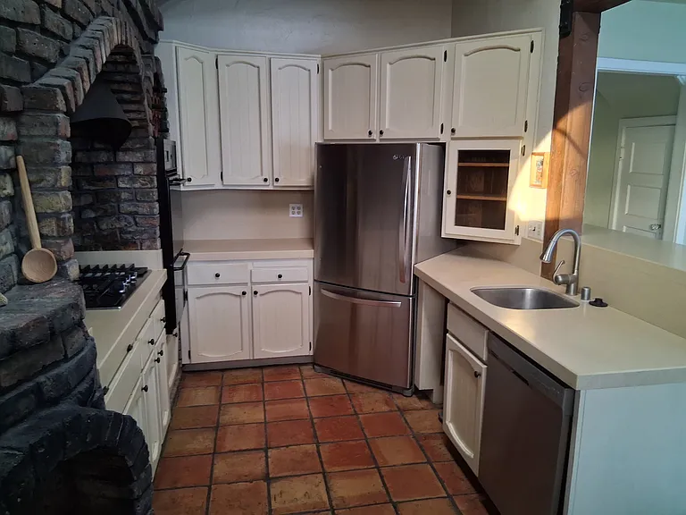 1116 Ocean Dr — Photo 3