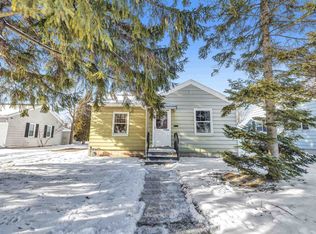 1616 10th Ave, Green Bay, WI 54304