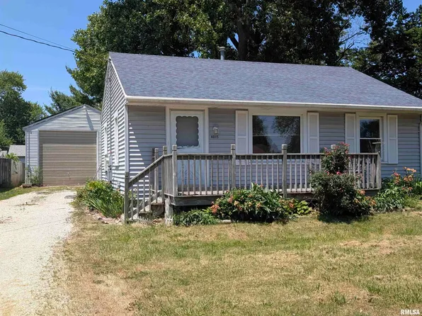 4015 S Chalmers Ave, Bartonville, IL 61607