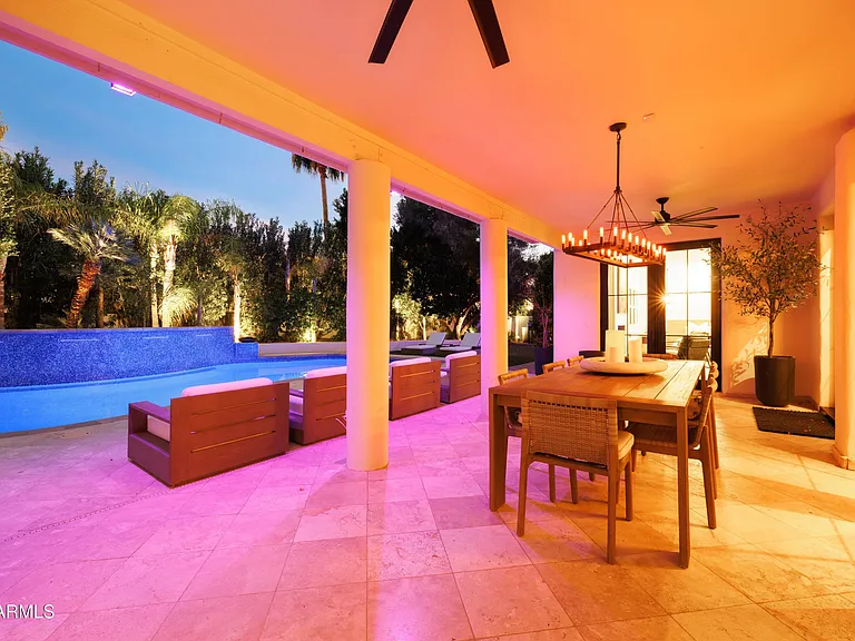 10011 E Windrose Dr — Photo 47