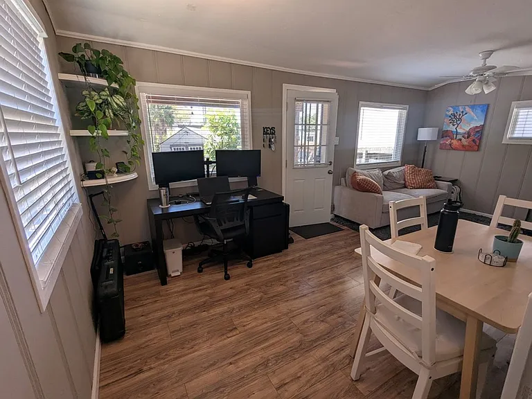 5150 1/2 Bayard St #910 — Photo 3