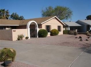 8318 N 57th Dr, Glendale, AZ 85302