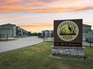 258 Plez Morgan Dr #E, Montgomery, TX 77356