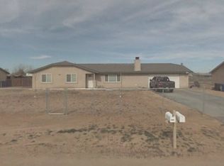 13536 Pauhaska Rd, Apple Valley, CA 92308