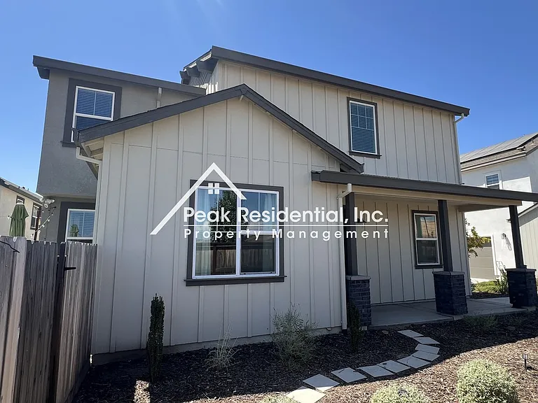 3236 Sunny Gate Ln — Photo 3
