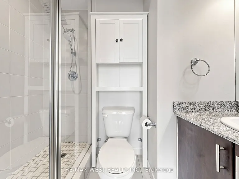 2900 Highway 7 Rd #2602 — Photo 18