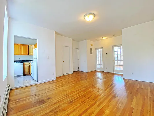 Rented by Corcoran | media 2