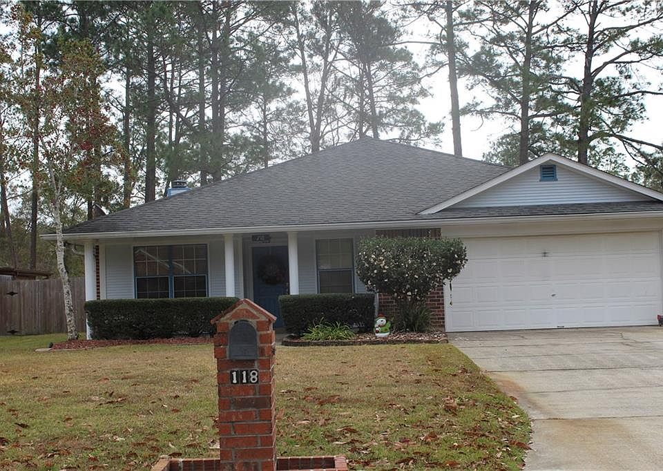 1st image of 118 Willow Wood Dr