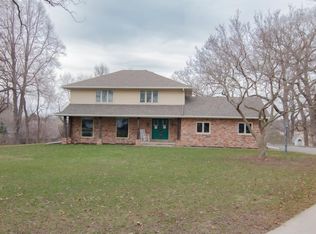 2010 W 15th St S, Newton, IA 50208