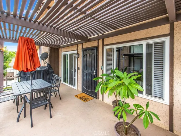 2117 Jacaranda Ct, San Bernardino, CA 92404