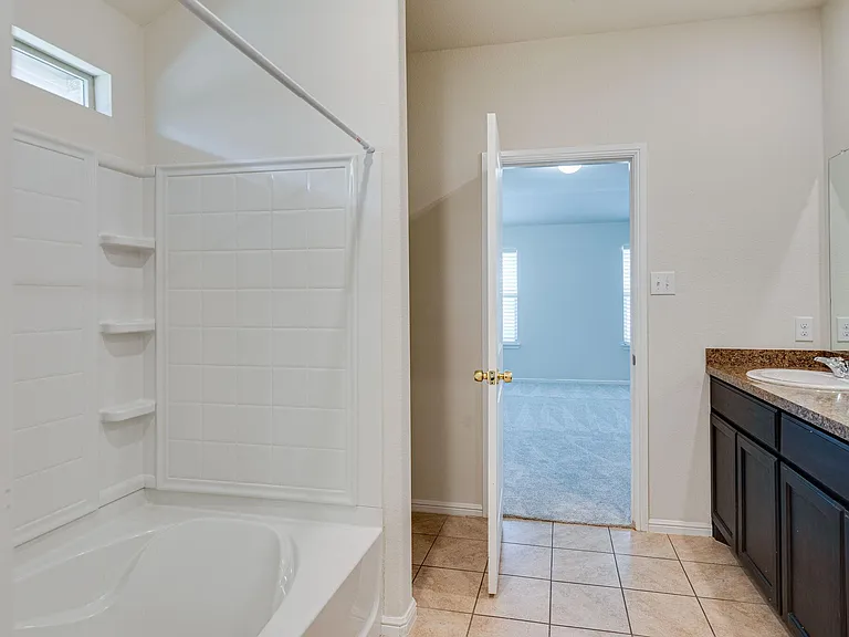 9345 Herringbone Dr — Photo 20