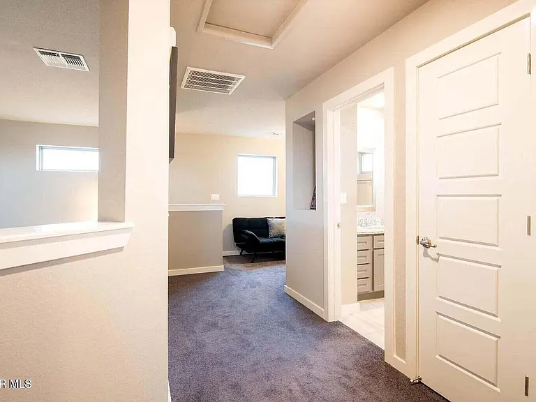13713 Olney Ave — Photo 14